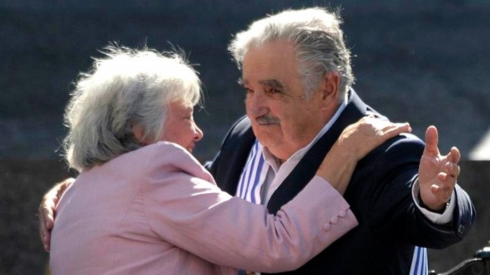 Mujica y Topolansky