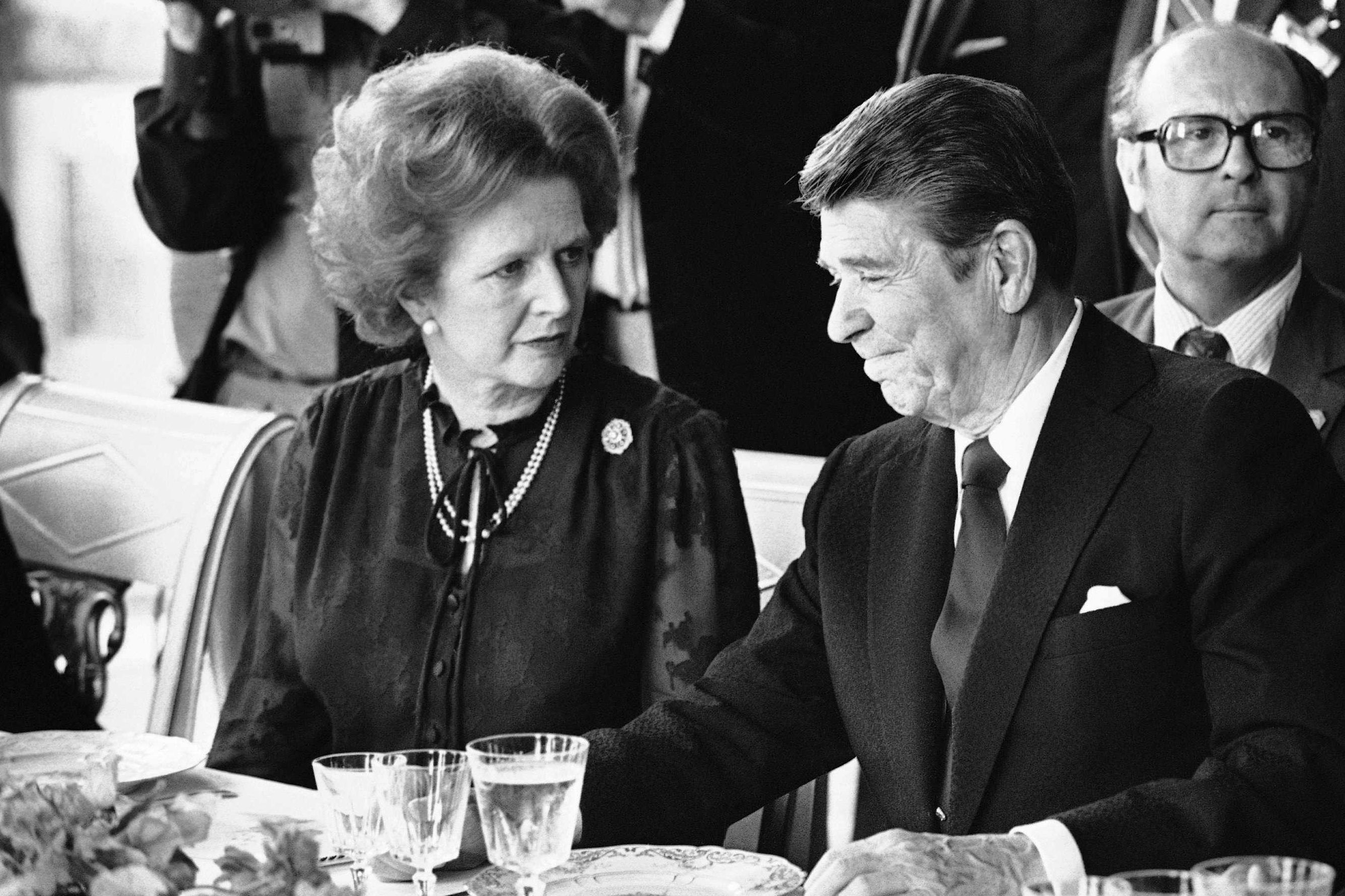 Margaret Thatcher y Ronald Reagan