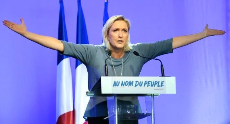 marine-le-pen-au-nom-du-poble
